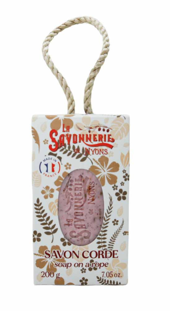 La Savonnerie de Nyons 220g rose petal exfoliating rope soap, which cleans the skin's pores and aids in the removal of dead epidermal cells while leaving a pleasant smell behind.