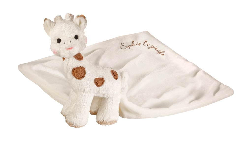 Sophie la Giraffe Chérie Comforter has a chubby shape, and her childish face makes her a perfect companion at any time of the day.